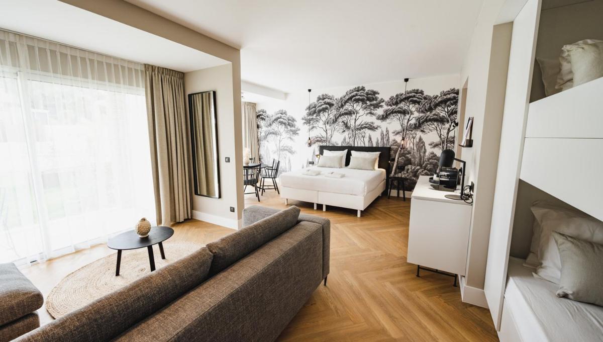 Van Der Valk Hotel Bloom Saint Aygulf Bagian luar foto