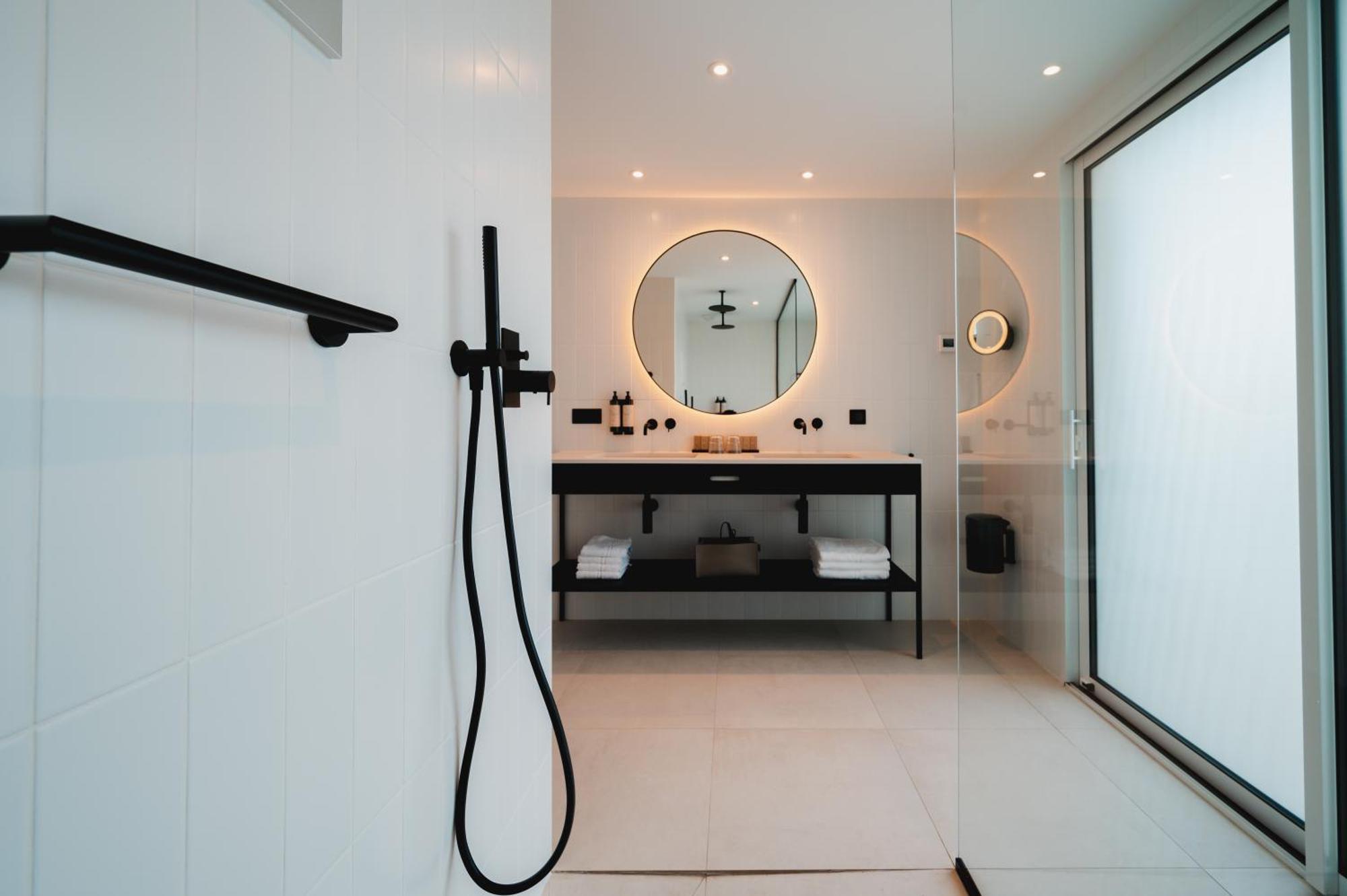 Van Der Valk Hotel Bloom Saint Aygulf Bagian luar foto